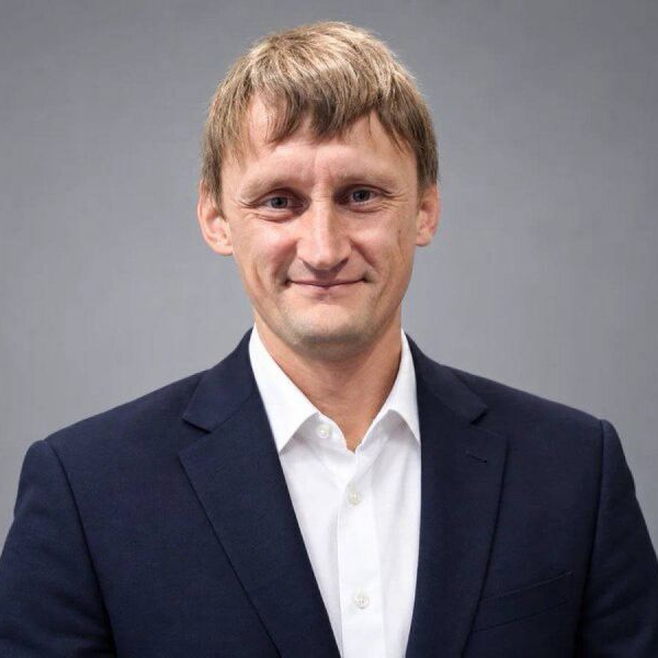 Антон Бушмелев